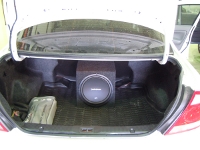   Rockford Fosgate R1S410 box  Nissan Almera Classic